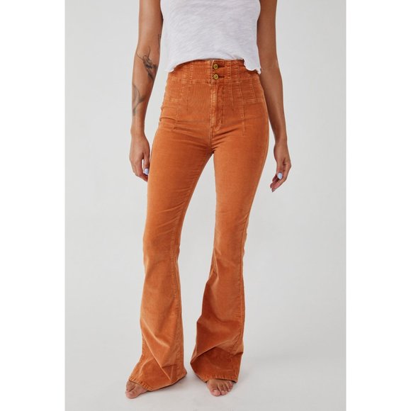 🎉LAST CHANCE🎉 FREE PEOPLE Jayde Cord Flare Jeans / Cognac - Picture 1 of 7